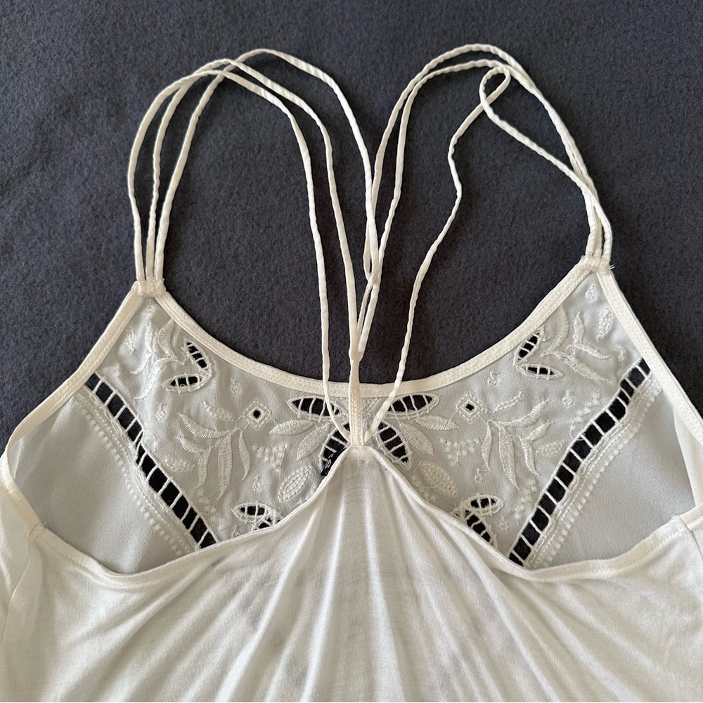 Express Womens White Beaded Lace Trim Cami Top Flowy Soft Size S - Picture 9 of 10